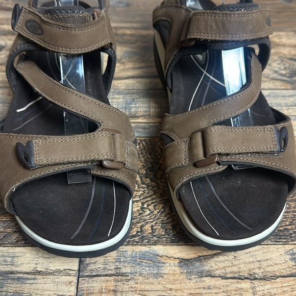 MBT Katika Brown Leather Women's Rocker Bottom Sandals - Picture 7 of 11